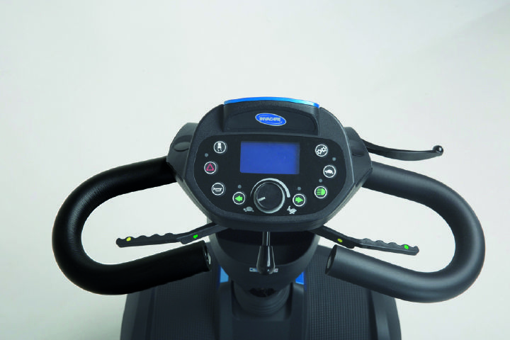 Comet Pro Lenkrad und Display